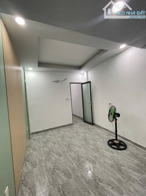 Nhà đẹp giá rẻ, dt 40m2 3pn shr Đoàn Văn Bơ Q4 giá 4.35tỷ tl. - 6
