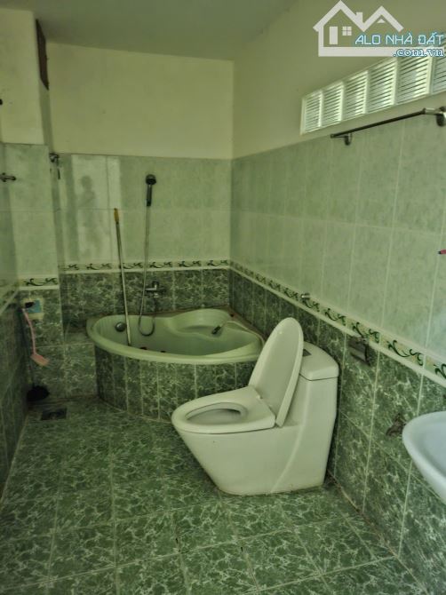 CHO THUÊ NHÀ 2 TẦNG ĐẸP 4PN MẶT TIỀN:  LÊ ANH XUÂN, HÒA CƯỜNG - 6