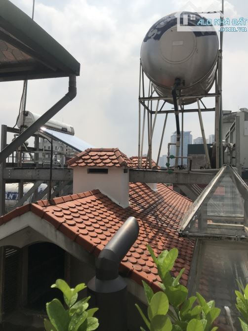 Chính chủ bán nhà riêng ngõ 106 đường Cầu Giấy - Hà Nội diện tích 42m, 6 tầng thang máy - 6