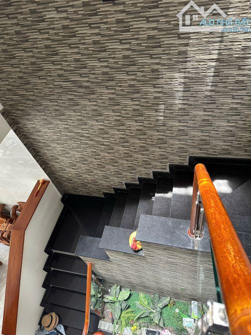 BÁN NHÀ TRỆT 2 LẦU HOÀN CÔNG - TRỤC CHÍNH KDC 148 - CÁCH ĐƯỜNG 3/2 ( 50m ). - 6