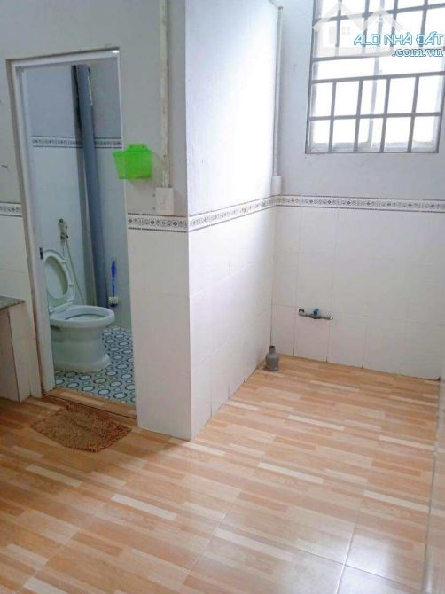 Cho thuê nhà có sân rộng gần chợ An Hoà 4,5 triệu - 6