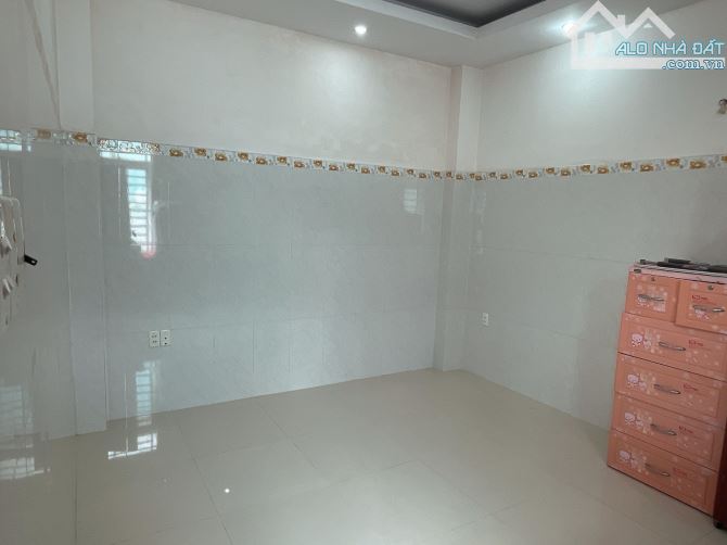 BÁN NHÀ THÍCH QUẢNG ĐỨC -HXH 5M THÔNG - 5 TẦNG 56M2 - SỔ VUÔNG ĐẸP NHỈNH 10 TỶ - 6