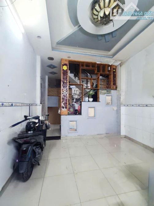 NHÀ 3 TẦNG BTCT - 60M2 - HẺM OTO 7 CHỖ - MT KD GẦN CHỢ PHÚ THUẬN - 7