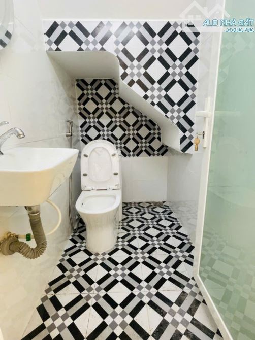 Bán nhà đẹp hẻm 2074 Huỳnh Tấn Phát, NB, DT 3,5 x9m, 1 lầu. Giá 1,99 tỷ - 7