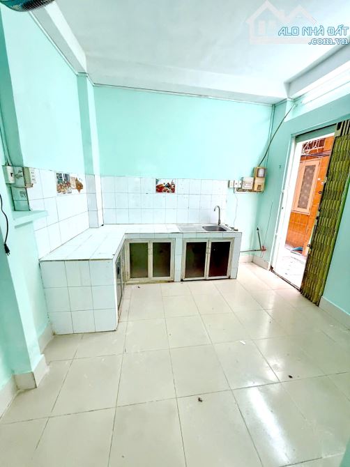 Bán nhà 1 lầu gần cầu Nguyễn Văn Cừ Phường 2 Quận 8 - 7