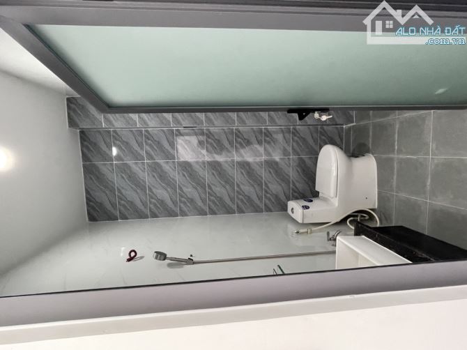 💥NHÀ MỚI KENG - 2 TẦNG - 60M2 - VÀO Ở NGAY - HẺM SẠCH SẼ AN NINH - SÁT MẶT TIỀN ĐƯỜNG LỚN - 7