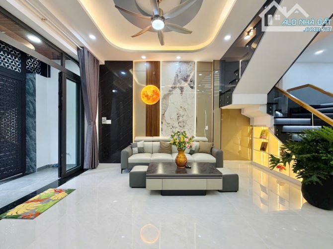 Bán nhà hẻm xe hơi 1 trục thẳng sát MT Trường Chinh, P14 Tân Bình, gần Etown, 72m2 3 tầng - 7