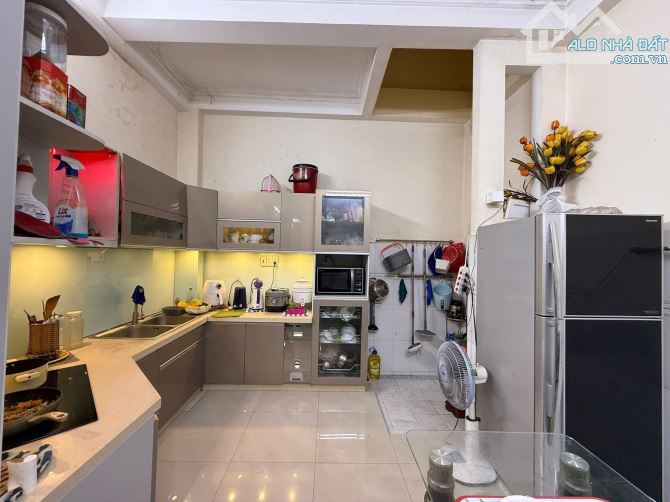 NHÀ CHÍNH CHỦ – TRẦN THÁI TÔNG, P.15 TÂN BÌNH 📐 66m² (4 x 16.5) – 3 TẦNG – HẺM XE TẢI - 7