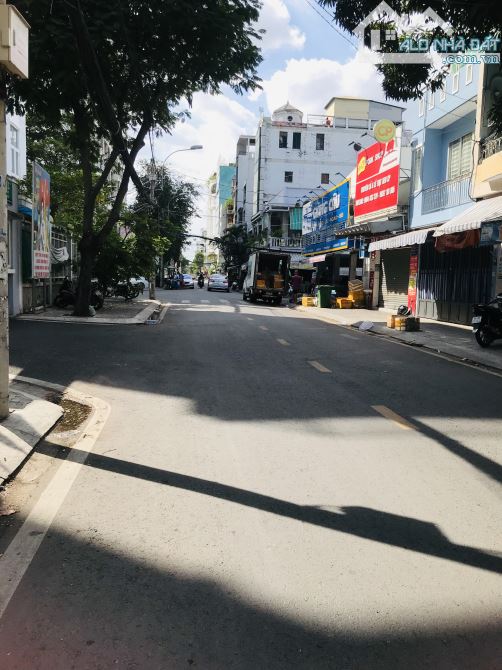 H.I.Ế.M BÁN NHÀ MẶT TIỀN KDBB ĐƯỜNG SỐ 17,GẦN CHỢ CHIỀU, NHỈNH 17 TỶ - 7