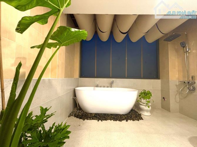 KHU VIP PHAN XÍCH LONG -  NHÀ ĐẸP GIA CHỦ LÀ KIẾN TRÚC SƯ • 46M² x 4 TẦNG - 8