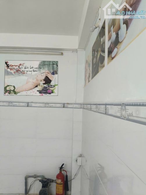 💥NHÀ HẺM Ô TÔ ĐỖ CỬA - HẺM THÔNG - QUA QUẬN 1 CHỈ 2 PHÚT - 3 TẦNG BTCT - ĐANG CÓ DÒNG TIỀ - 8