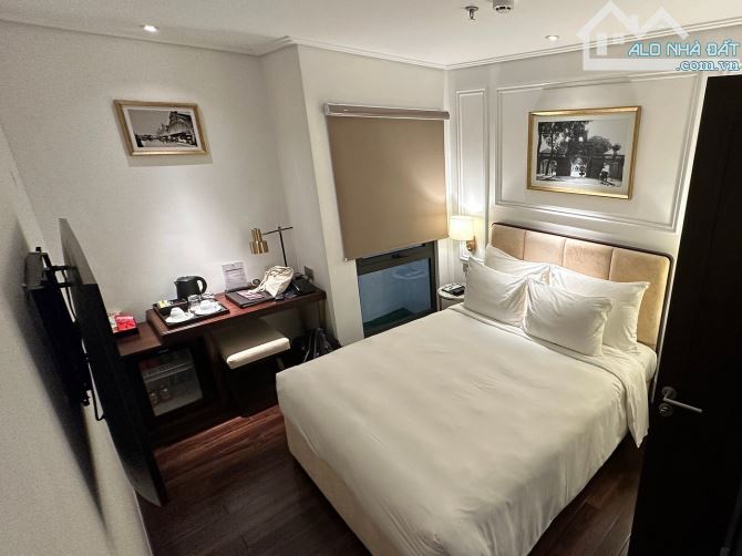 Giảm chào 50 tỷ - còn 968 tỷ - khách sạn mặt phố Hàng Gai - 375m2 - Doanh Thu 78 tỷ/năm