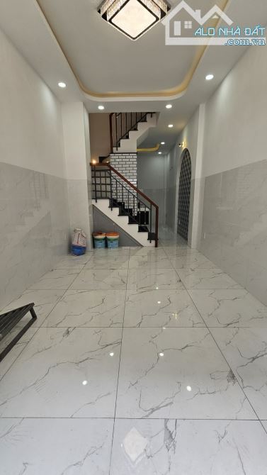 SIÊU PHẨM 4 TẦNG FULL CÔNG NĂNG - 3.2X10M- CHỈ 6.8 TỶ - HẺM XE HƠI - VỊ TRÍ ĐẸP - 9