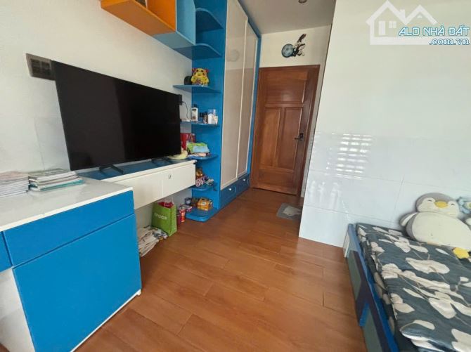 BÁN NHÀ TRỆT 2 LẦU HOÀN CÔNG - TRỤC CHÍNH KDC 148 - CÁCH ĐƯỜNG 3/2 ( 50m ). - 9