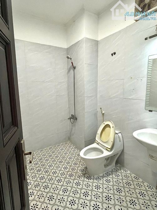 Căn hộ 1 PN + 1 phòng khách ngay quận 1, cửa sổ đón nắng, gần đại học UEH, Đại học Hoa Sen - 9