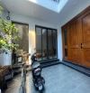 Bán nhà Nguyễn Thái Học, DT 88m x 6 tầng thang máy, mặt tiền 5.5m, 30 tỷ