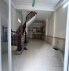 🏠 Diện tích: 42m² – Mặt tiền 4.5m 🏗️ Nhà 3 tầng chủ xây mới chắc chắn – công năng đầy đủ