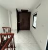 CHÍNH CHỦ BÁN NHÀ THẠCH BÀN , NGỌC TRÌ 5,6 TỶ NHÀ ĐẸP 5 TẦNG GẦN Ô TÔ