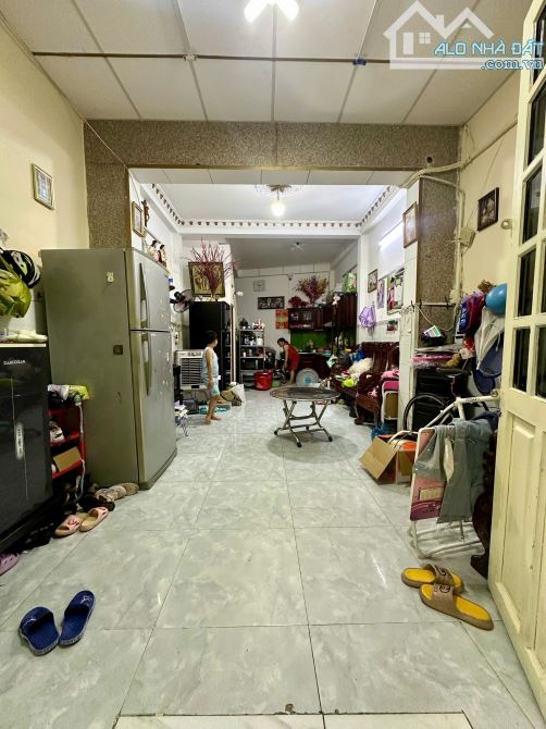 Bán nhà đúc thật 1 trệt 1 lầu đường Lê Văn Thọ, phường 16