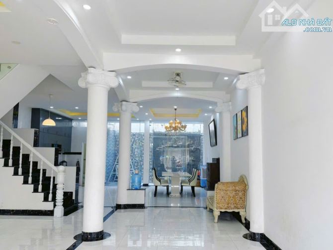 Bán Biệt Thự MT Đường Số 10 KDC PP5 - 7m x 19.5m - 136.5m.2 - 1Trệt 2 Lầu -