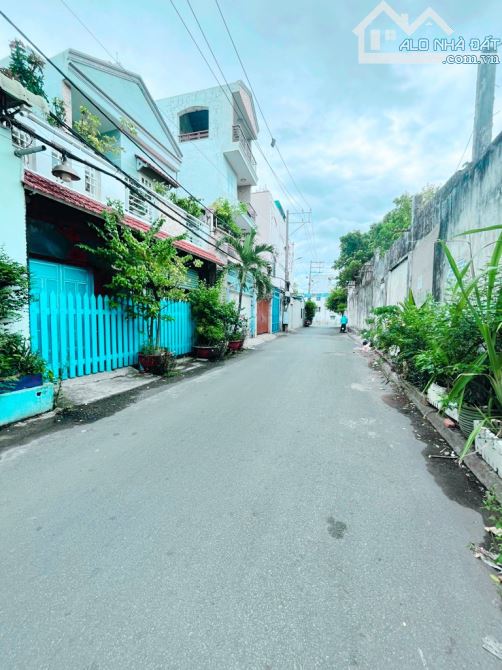 BÁN NHÀ SÁT MẶT TIỀN LŨY BÁN BÍCH HẺM XE HƠI THÔNG 130M2 NỞ HẬU TIỆN XÂY MỚI GIÁ 11.X TỶ