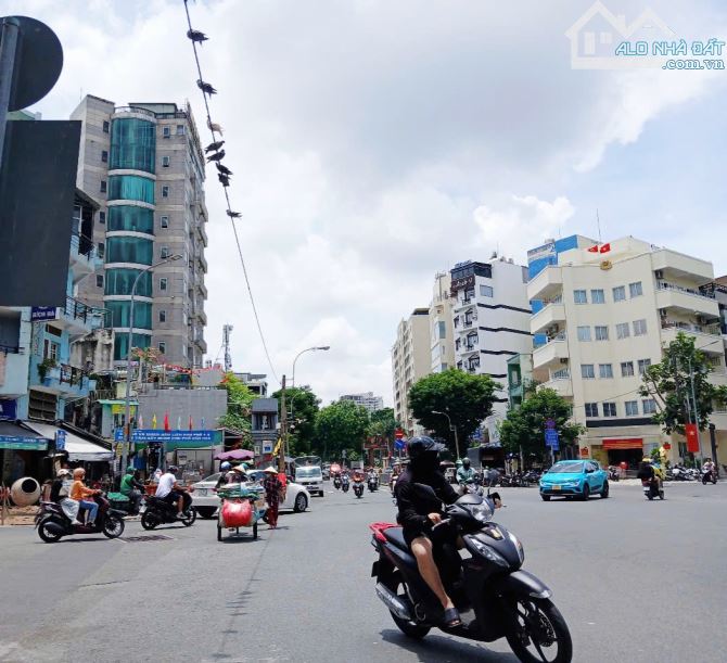 BÁN NHÀ TRUNG TÂM QUẬN 1 – 137/ TRẦN ĐÌNH XU Ngay chợ, cách Trần Hưng Đạo 80m - 10