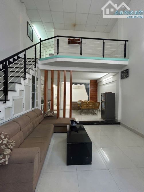 NHÀ MÊ LỬNG KIỆT 01 HOÀNG VĂN THÁI – 55M² – GIÁ 2.65 TỶ - LCU250