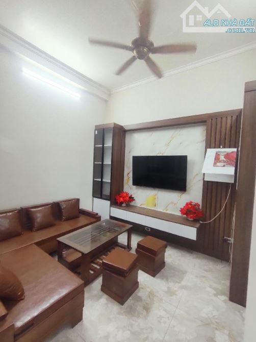 💥 NHÀ MỚI ĐẸP – FULL NỘI THẤT – 10M RA Ô TÔ TRÁNH – 40m² – 7.8 Tỷ 💥