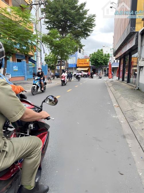 GIÁ TỐT, THỬA RỘNG - MTKD NGAY LUỸ BÁN BÍCH, THOẠI NGỌC HẦU - 184M2, NGANG GẦN 7M