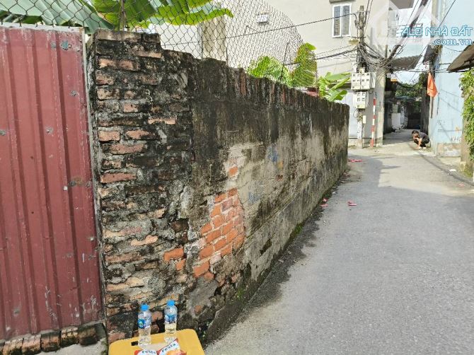 Đất phúc lợi,ô tô thông,giá cực tốt ,mặt tiền rộng