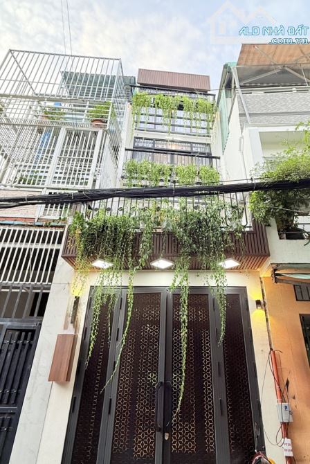 NHÀ ĐẸP FULL NỘI THẤT XỊN, MẶT TIỀN NGUYỄN TRỌNG TUYỂN P2 TÂN BÌNH, CHỈ 7.X TỶ TL