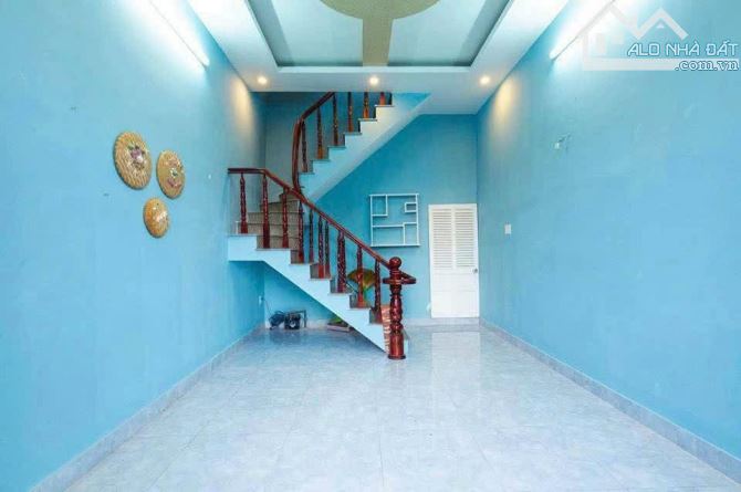 BÁN NHÀ HẺM XE HƠI 7 CHỖ ĐƯỜNG TRẦN PHÚ GẦN BIỂN BÃI DÂU GIÁ 7,5 TỶ