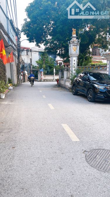 BÁN ĐẤT NỘI ÂM LIÊN NINH . SIÊU VIP . SIÊU ĐẸP . DT 42 M . PHẢI THẬT NHANH MỚI CÒN