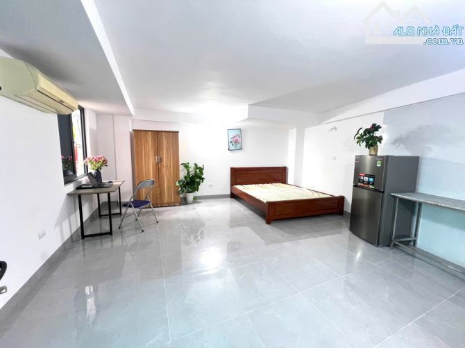 Phòng trọ 3,6 full đồ có thang máy gần Đại Học Công Nghiệp & các trường đại học lớn.
