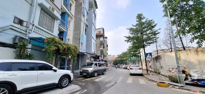 Bán nhà phố NGUYỄN HOÀNG Q CẦU GIẤY HN