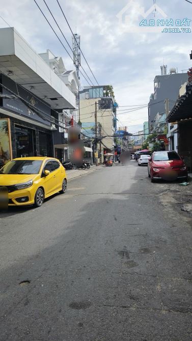 Q8 DƯƠNG BÁ TRẠC 4.1x12M 49M2 HXH 7M 3 TẦNG ĐANG CHO THUÊ 12TR/THÁNG 6.xT