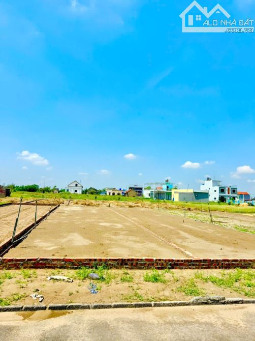 Bán đất nền trục kinh doanh Giao Phong, thổ cư, cách biển 100m, 22tr/m
