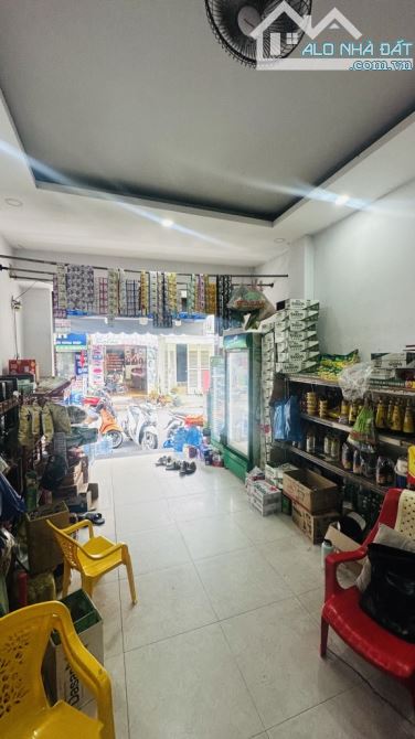 Dương Bá Trạc – 63m² – 13.5 Tỷ – Quận 8 – NHÀ 5 TẦNG BTCT – HẺM 8M – THU NHẬP 20TR/THÁNG