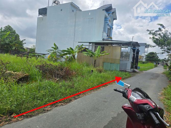Tôi chính chủ bán lô đất (6 x 22 giá 1,8 tỷ) ngay 1 sẹt Tỉnh Lộ 2 xã Tân Phú Trung Sổ sẵn