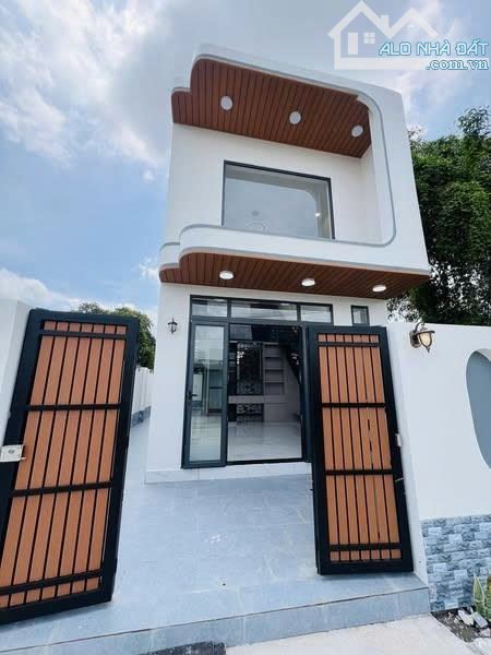 🏡 SIÊU PHẨM NHÀ PHỐ TRUNG TÂM CẦN ĐƯỚC – FULL NỘI THẤT CAO CẤP