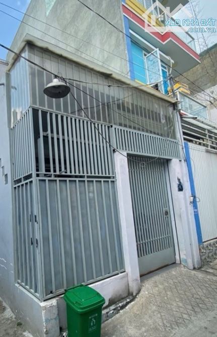 CĂN GÓC 2 MẶT HẺM, CÓ DÒNG TIỀN, GẦN CHỢ HIỆP BÌNH, 4X16 NHỈNH 4 TỶ.