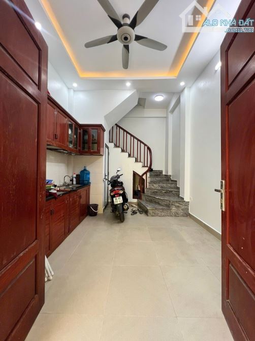 CHÍNH CHỦ CẦN BÁN NHÀ TÂN TRIỀU 30M -6TỶ