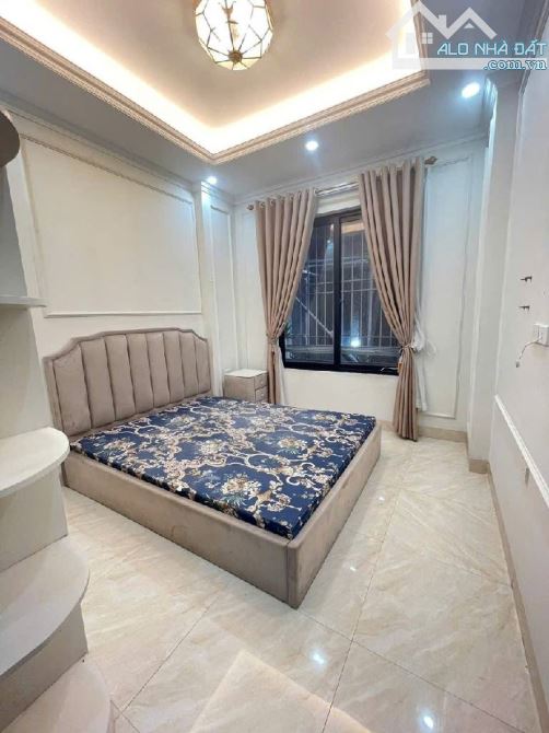 NHÀ ĐẸP DÂN XÂY - THOÁNG TRƯỚC SAU - FULL NỘI THẤT - 15M Ô TÔ DỪNG ĐỖ