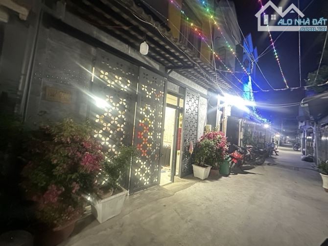 🤩HỮU DUYÊN🤩 NHÀ PHỐ 3TẦNG - 5.5❌11M - SHR HC ĐỦ - hẻm 4M - NHỈNH 4TỶ 🌆🌆🎉