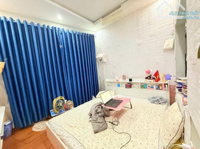 🔥 NHÀ NGUYỄN TRÃI – NGÕ BÀGAC – GẦN NGUYỄN XIỂN – 3 TẦNG 3 NGỦ – GIÁ CHỈ 5.55 TỶ 🔥