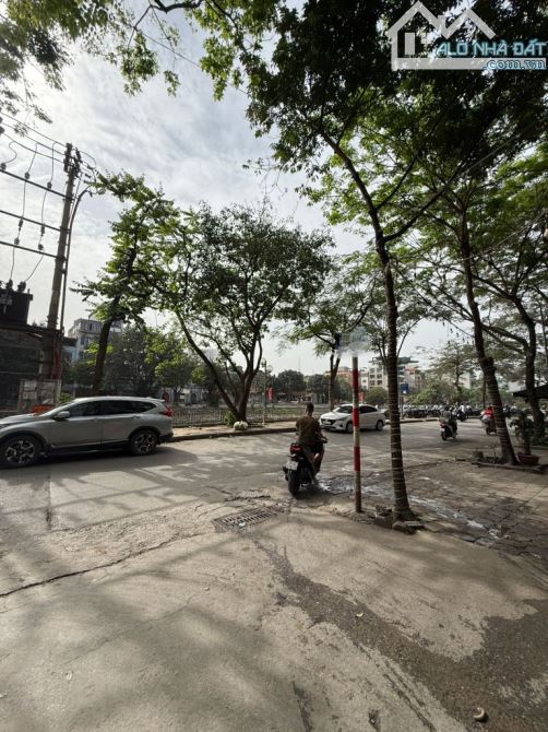 Bán nhà Thanh Xuân 37m², 60m ra Vũ Tông Phan, ngõ ô tô qua, bạt ngàn tiện ích