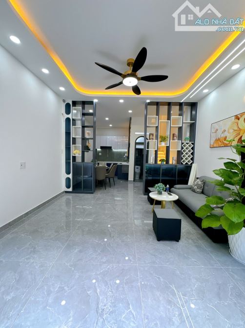 HẺM 12M KHU PHÂN LÔ ĐỒNG BỘ- NHÀ MỚI TINH 4x17M  - LÊ VĂN THỌ x NGUYỄN VĂN KHỐI 12TY