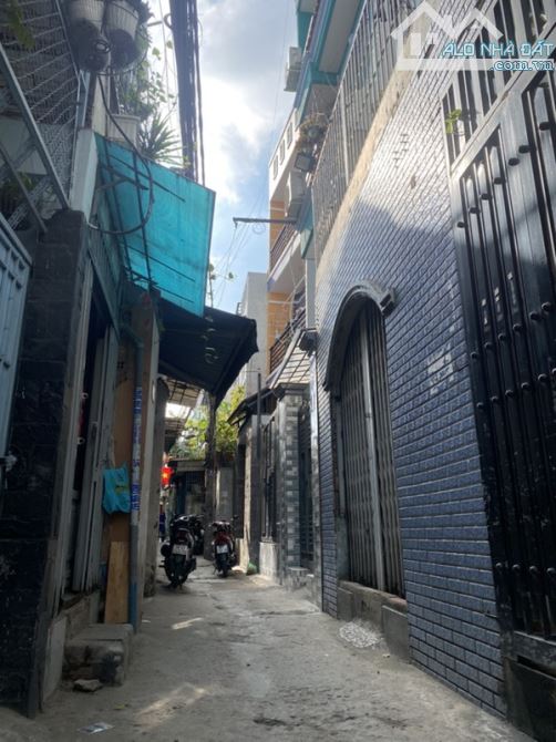 🤩NHỈNH 3TỶ🤩 NHÀ 2Tầng - 45M2 - Q7 - gần KCX - SHR HC - KDC HH.🏡🏡🏡