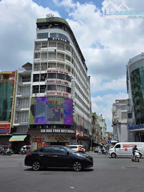 Góc 2MT cực hiếm: Tòa nhà 11 tầng giá trị thương mại,thương hiệu. MT Trần Hưng Đạo QUẬN 5