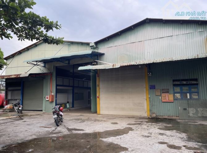Cho thuê nhà xưởng 2100m2 Bùi Công Trừng, Nhị Bình Hóc Môn